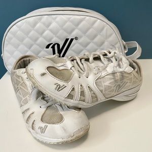 Varsity cheer shoes women’s 5